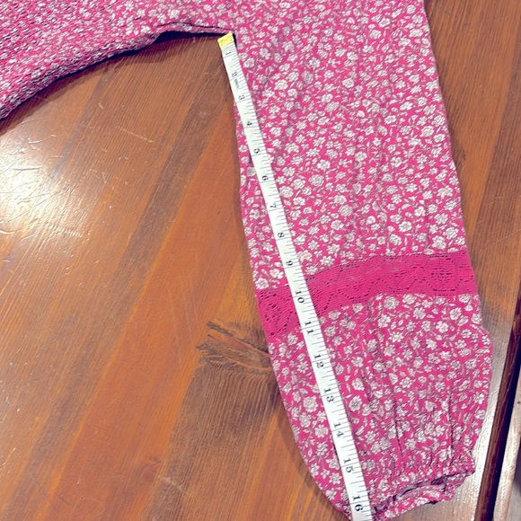 AMERICAN EAGLE CROP TOP SIZE M LS SCOOP LACE FLIRTY CROPPED PEASANT STYLE - Picture 14 of 16